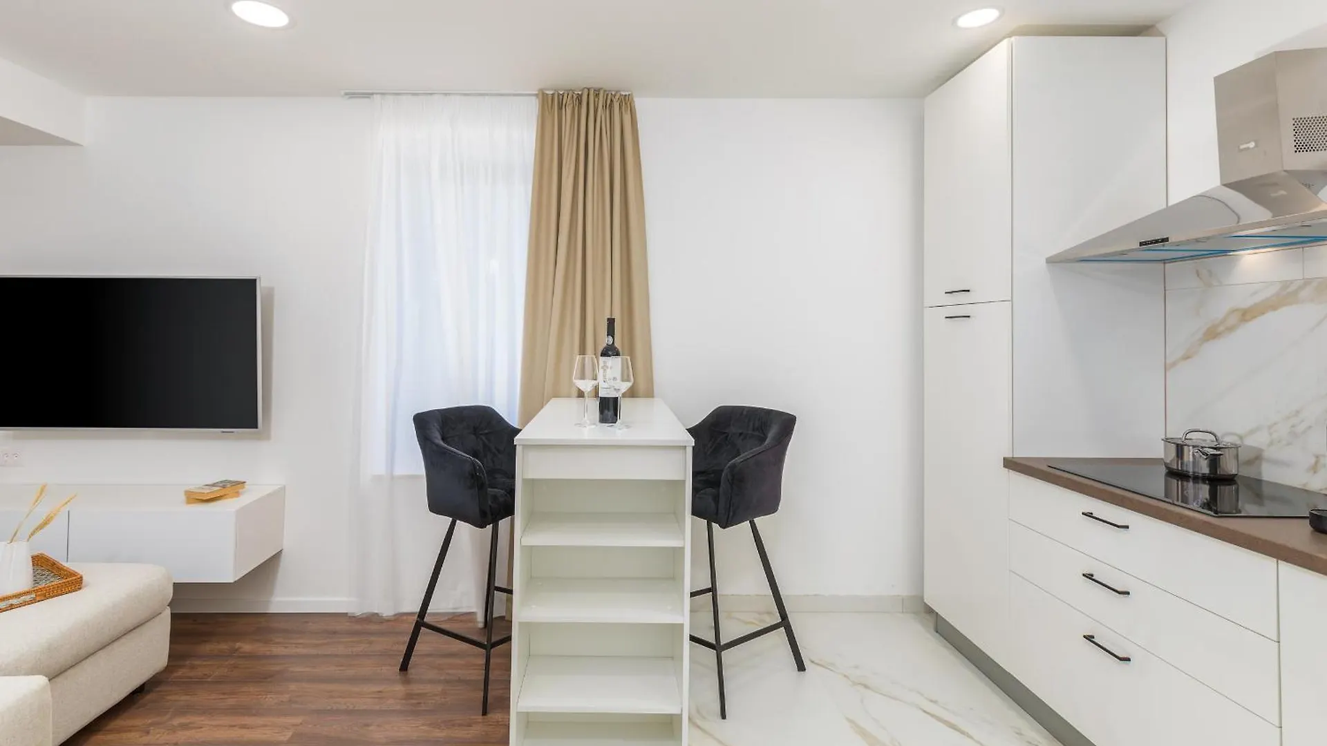 Travel Station Apartment Pula