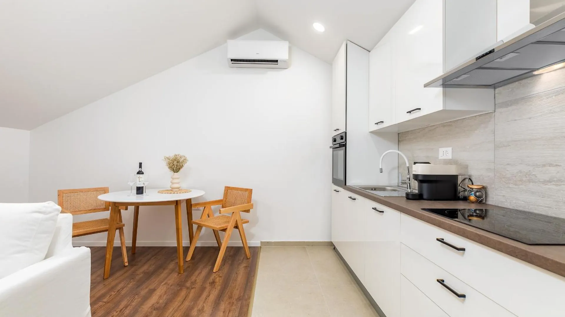 Travel Station Apartment Pula